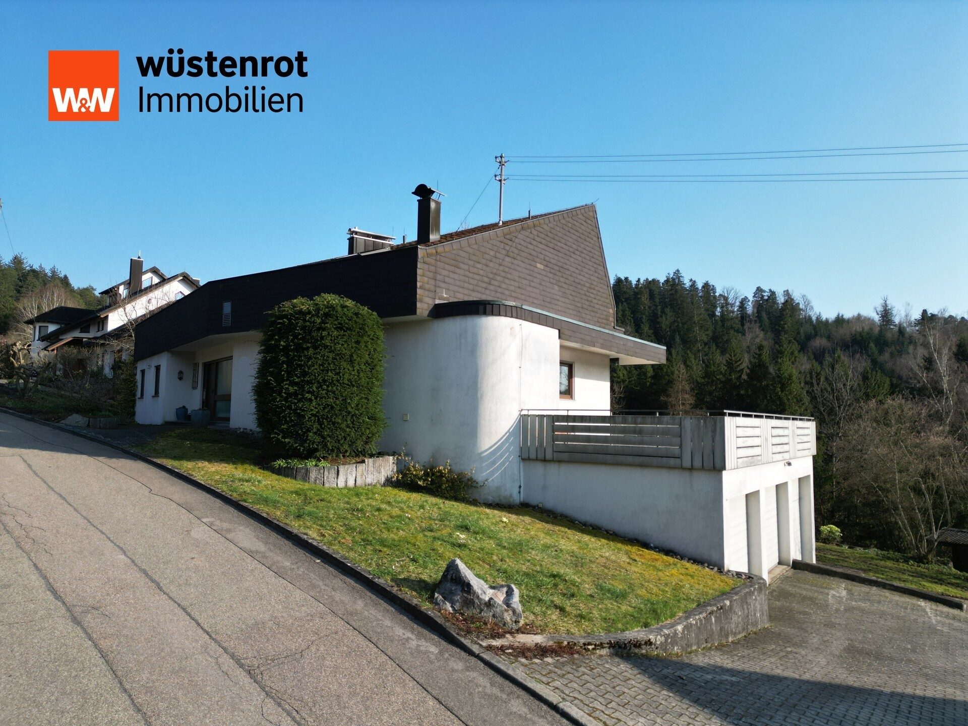 Immobilienangebot - Sulzbach-Laufen - Alle - Wohnhaus mit Einliegerwohnung und großartig viel Platz
- Eindrucksvolles Wohnen in idyllischer Umgebung -