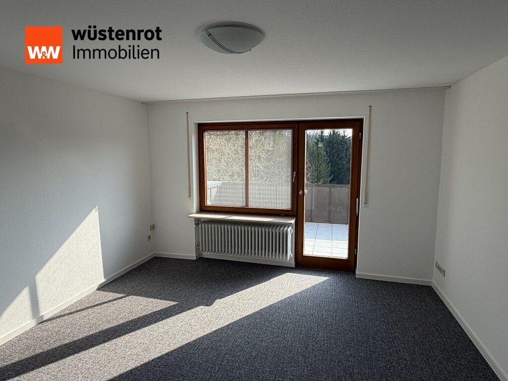 Immobilienangebot - Sulzbach-Laufen - Alle - Wohnhaus mit Einliegerwohnung und großartig viel Platz
- Eindrucksvolles Wohnen in idyllischer Umgebung -