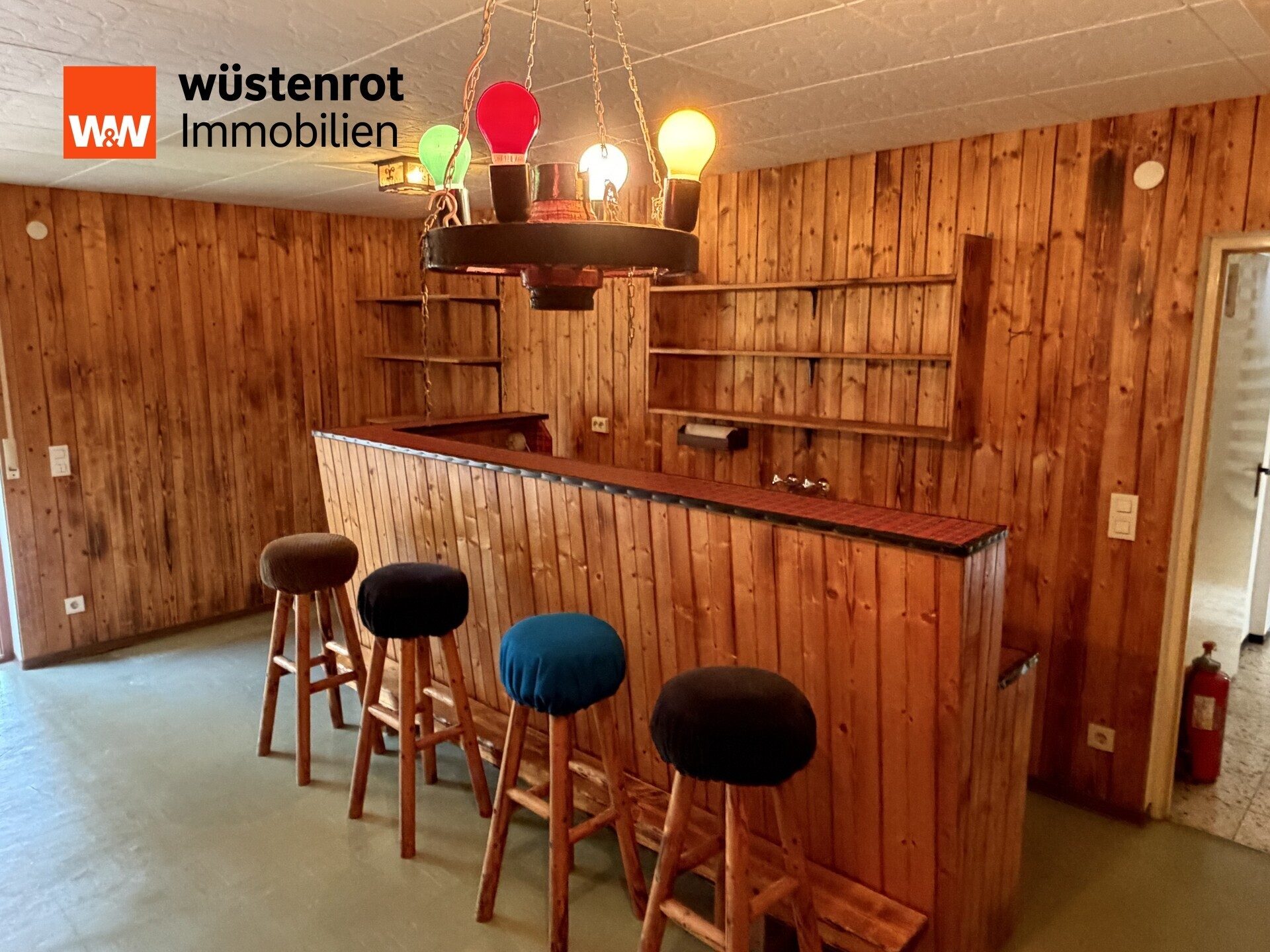 Immobilienangebot - Sulzbach-Laufen - Alle - Wohnhaus mit Einliegerwohnung und großartig viel Platz
- Eindrucksvolles Wohnen in idyllischer Umgebung -