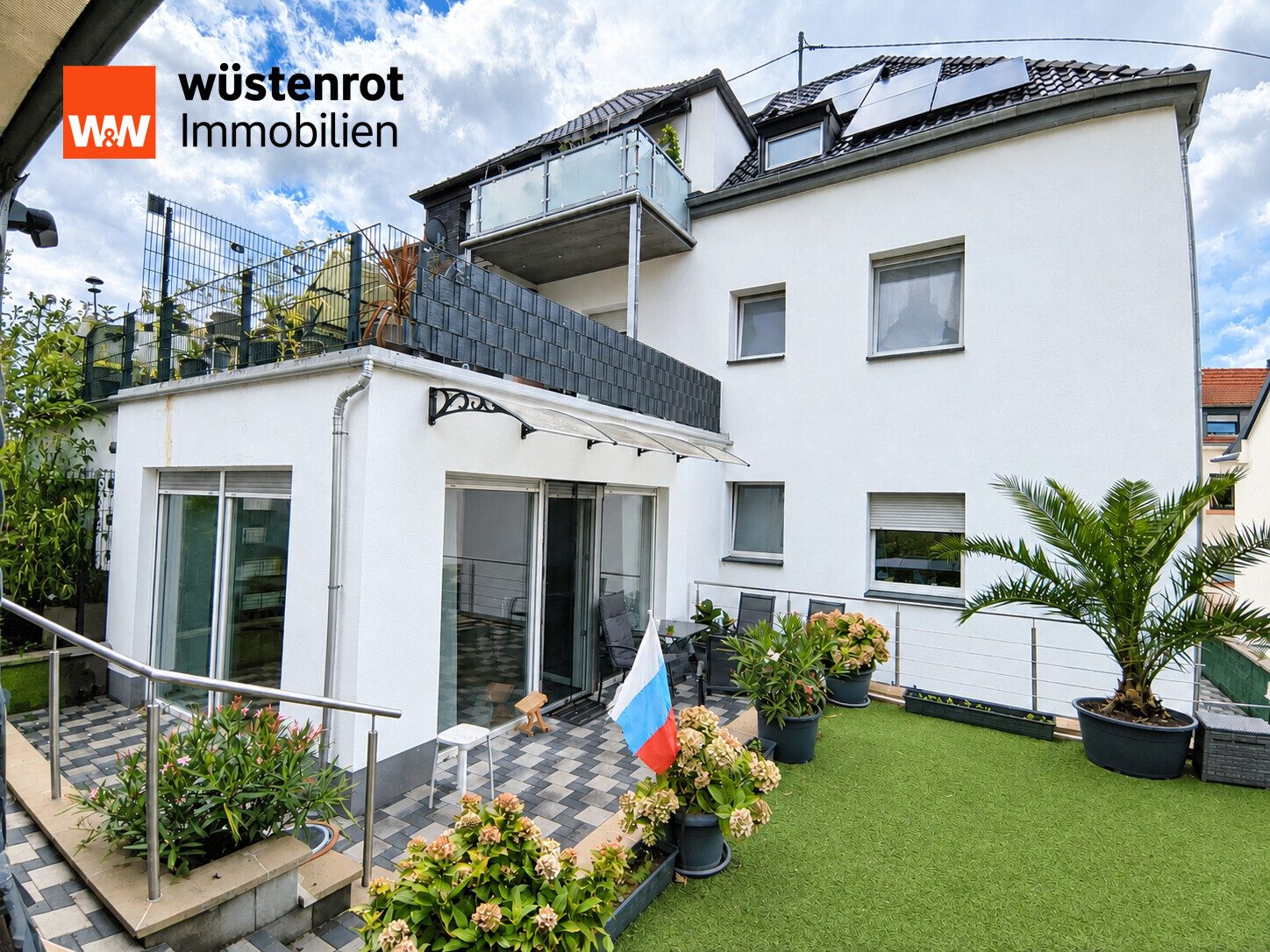 Immobilienangebot - Saarbrücken / Altenkessel - Alle - Mordernisiertes 3 Familienhaus in Altenkessel