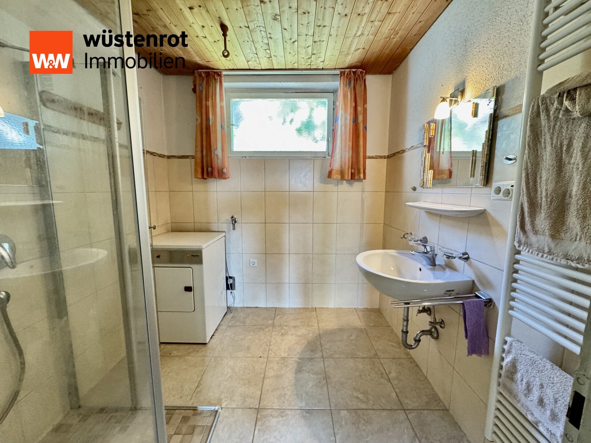 Immobilienangebot - Weingarten - Alle - Traumhaus am Waldrand zur Nähe des Freibades von Weingarten
