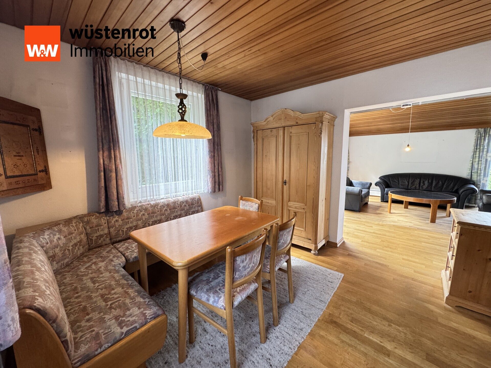 Immobilienangebot - Weingarten - Alle - Traumhaus am Waldrand zur Nähe des Freibades von Weingarten