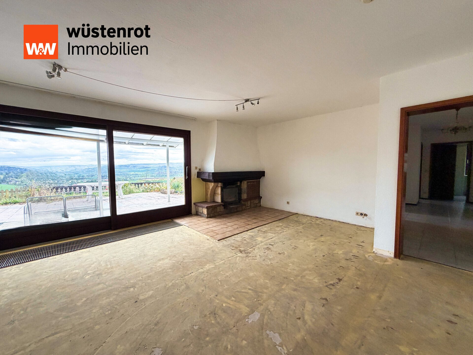 Immobilienangebot - Morschen / Altmorschen - Alle - Idyllisches Einfamilienhaus mit Einliegerwohnung und unverbaubarer Sicht in 34326 Altmorschen
