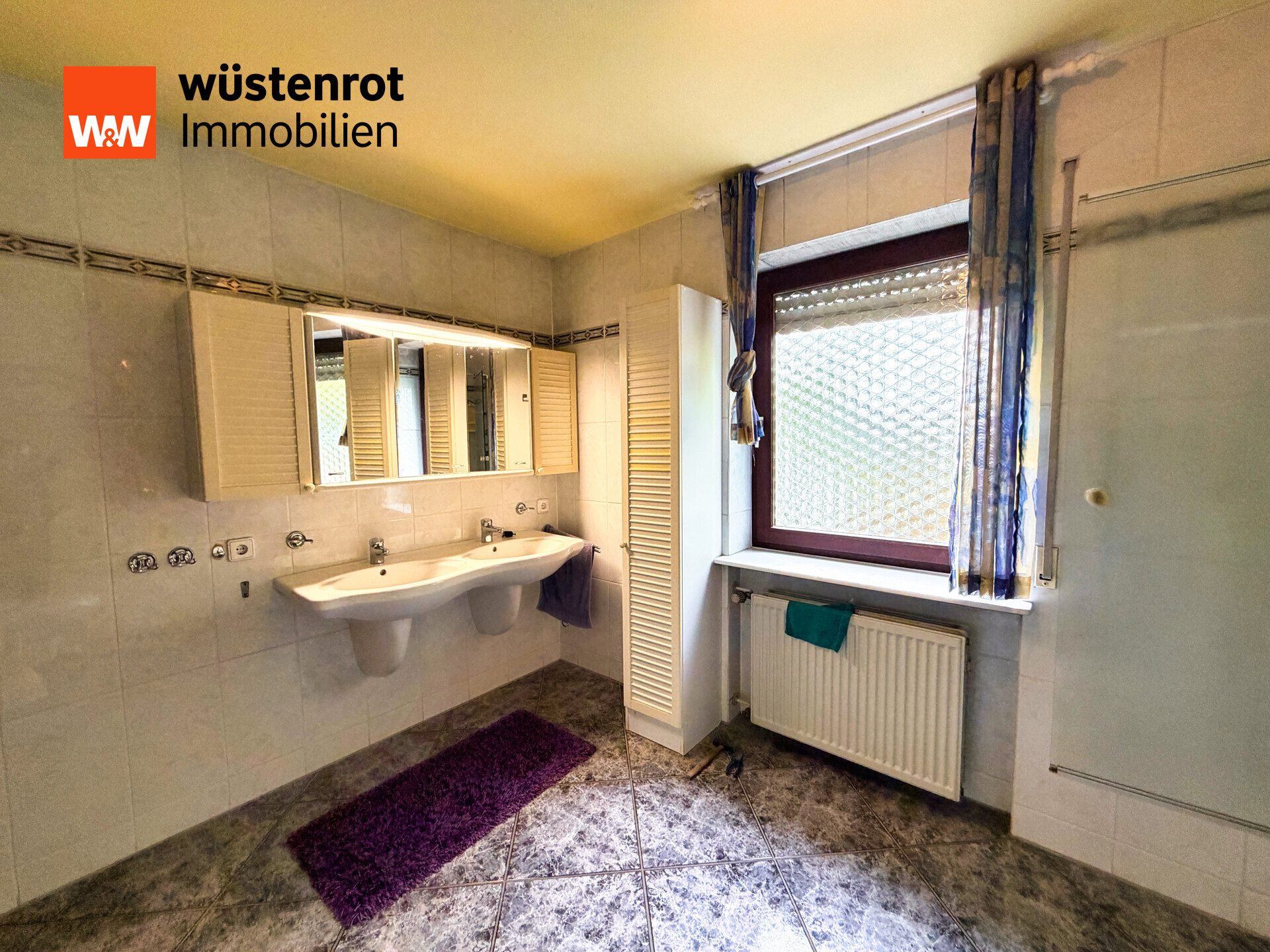 Immobilienangebot - Morschen / Altmorschen - Alle - Idyllisches Einfamilienhaus mit Einliegerwohnung und unverbaubarer Sicht in 34326 Altmorschen