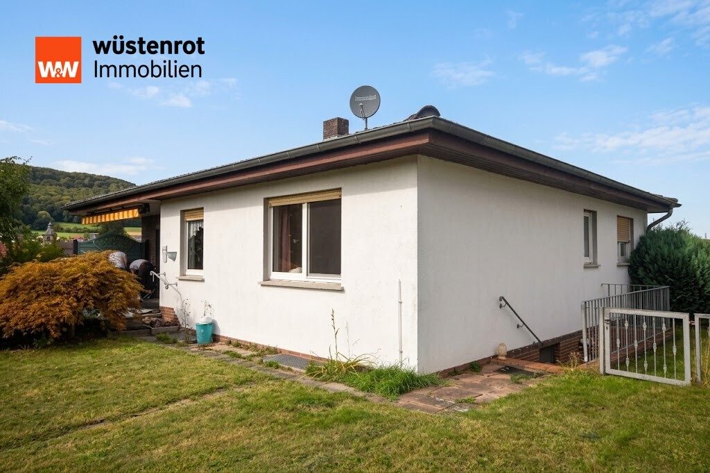 Immobilienangebot - Hohenroda / Ausbach - Alle - Bungalow mit Garten, Garage und Weitblick in Hohenroda-Ausbach: Ihr Projekt auf 789 m²