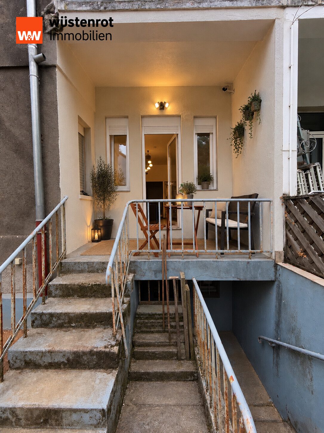 Beispielloggia Immobilienangebot - Duisburg - Alle - Attraktive Kapitalanlage, vermietete Eigentumswohnung, 2024 komplett saniert