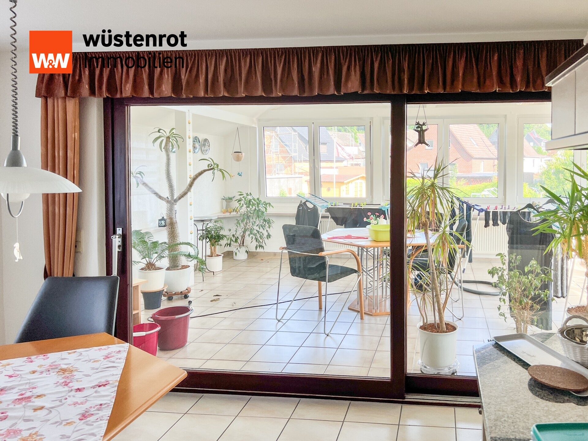 Immobilienangebot - Seesen - Alle - Schickes, modernisiertes 2-Familienhaus
