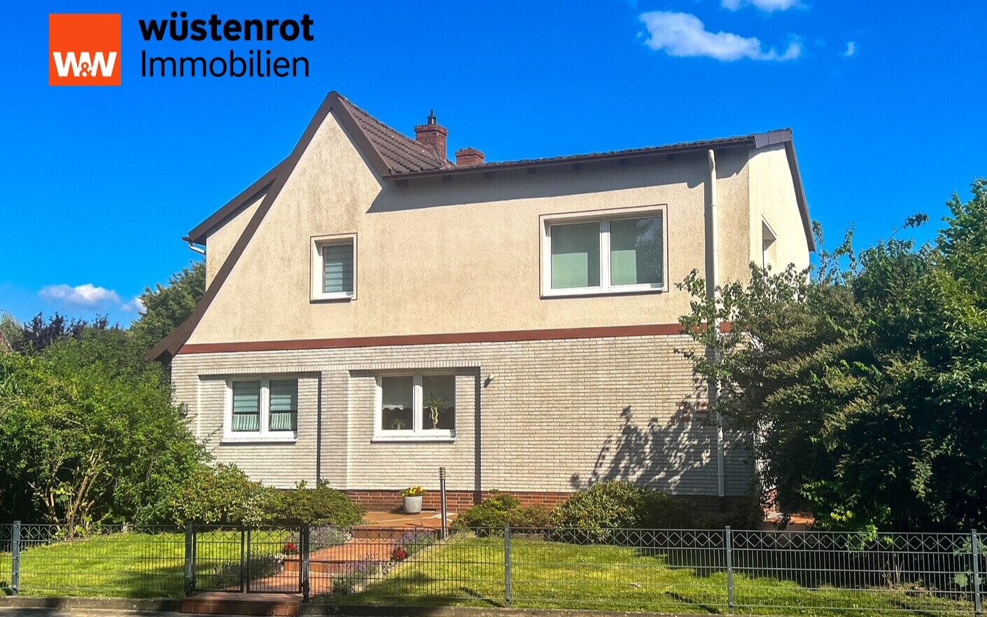 Immobilienangebot - Seesen - Alle - Schickes, modernisiertes 2-Familienhaus