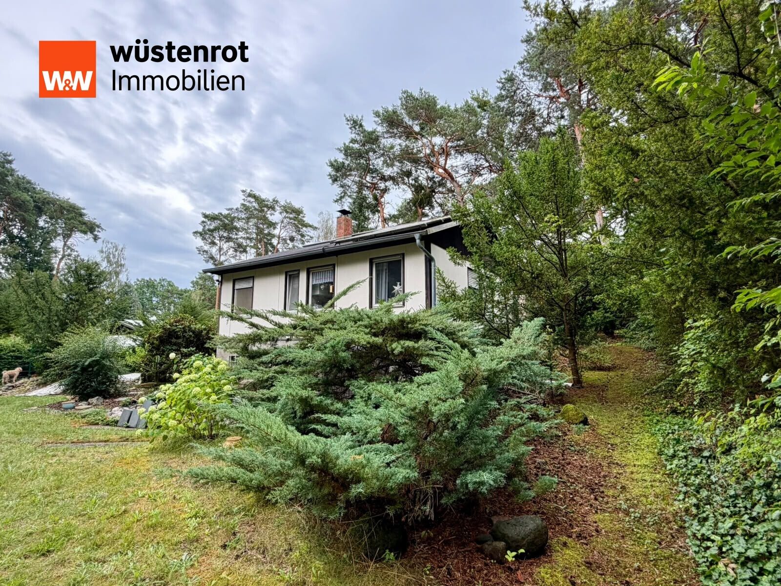 Immobilienangebot - Teupitz - Alle - Idyllischer Wochenendbungalow am Wasser mit eigenem Steg & großem Waldgrundstück