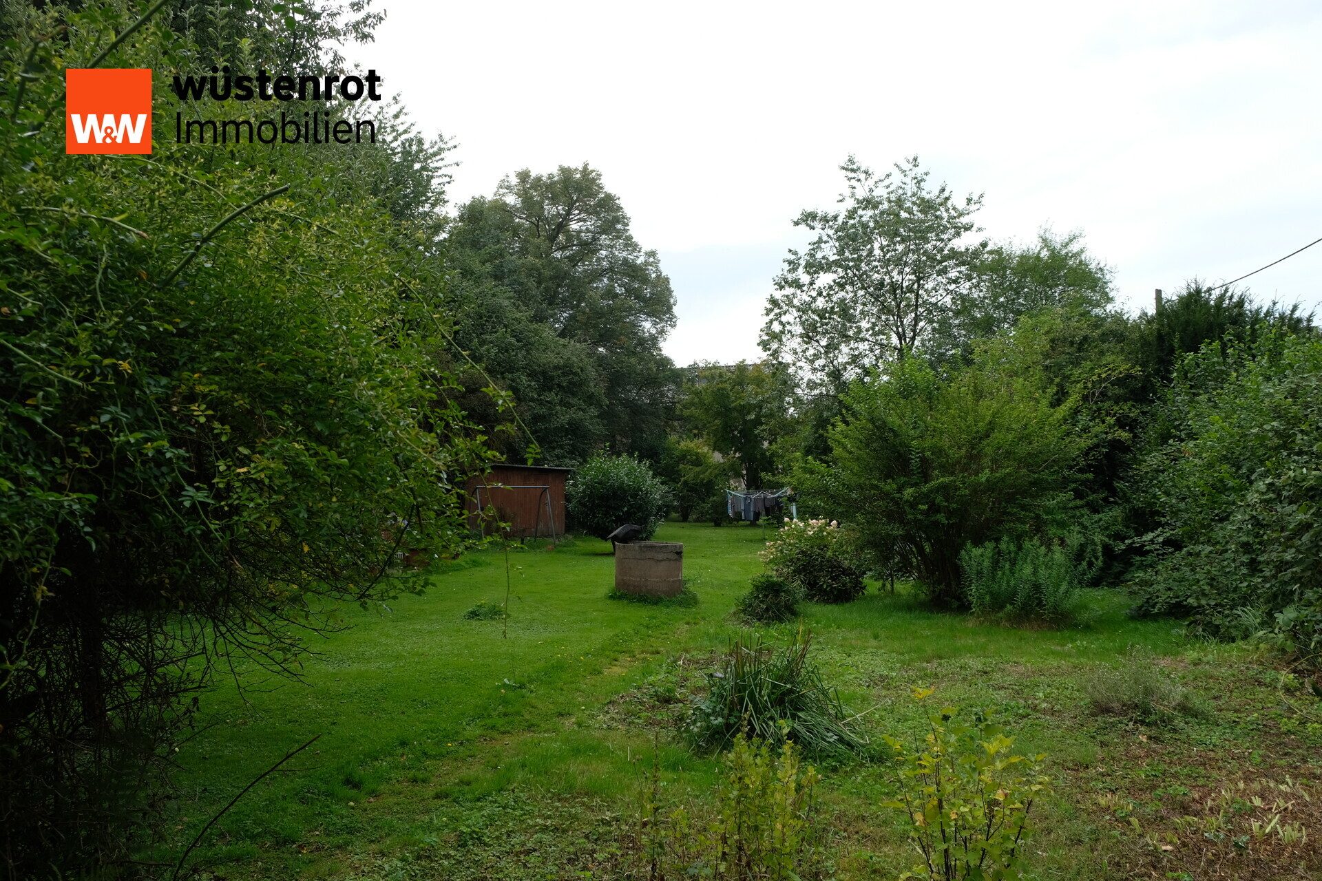 Immobilienangebot - Lunzenau / Cossen - Alle - Historische Villa mit Wald, Oase & großem Grundstück – Wohnen, Arbeiten & Vermieten