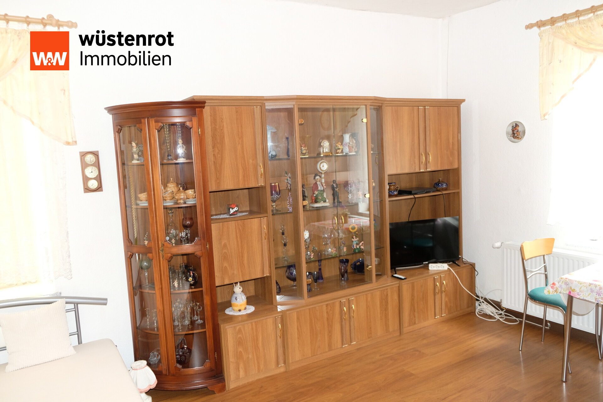 Immobilienangebot - Lunzenau / Cossen - Alle - Historische Villa mit Wald, Oase & großem Grundstück – Wohnen, Arbeiten & Vermieten