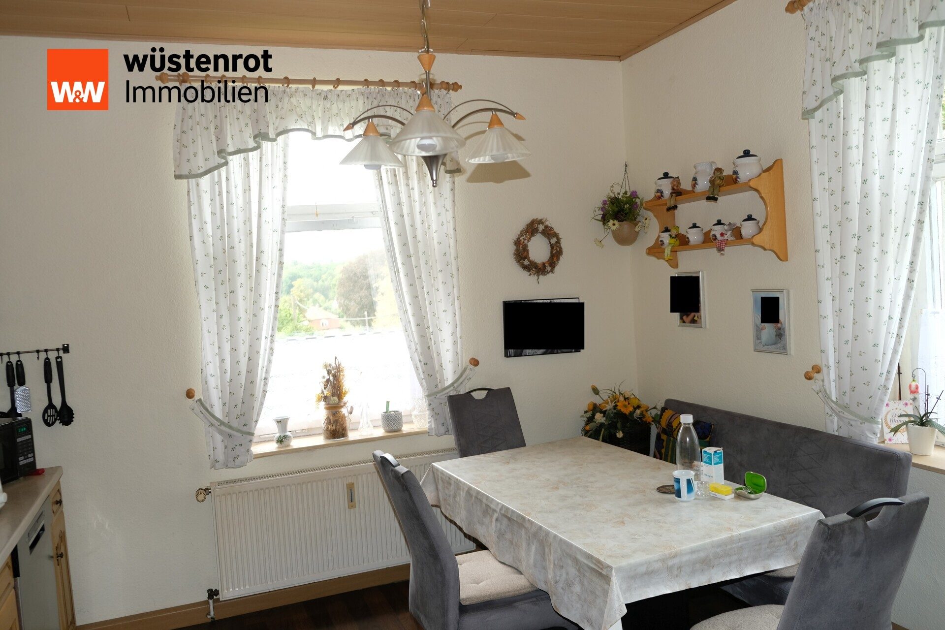 Immobilienangebot - Lunzenau / Cossen - Alle - Historische Villa mit Wald, Oase & großem Grundstück – Wohnen, Arbeiten & Vermieten