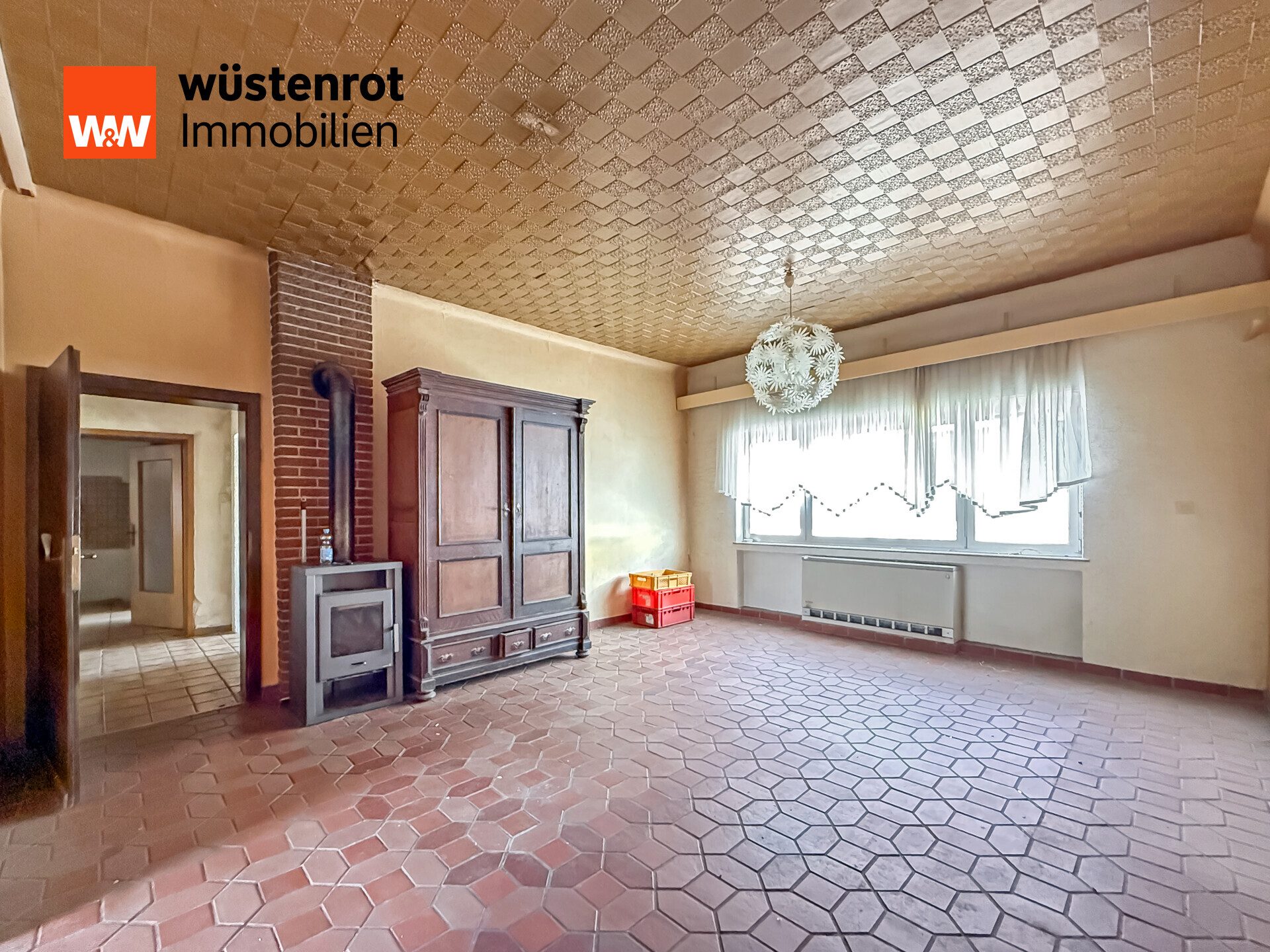 Immobilienangebot - Schwalbach - Alle - Zwei verbundene Mehrfamilienhäuser mit Baugrundstück – vielseitiges Entwicklungspotenzial