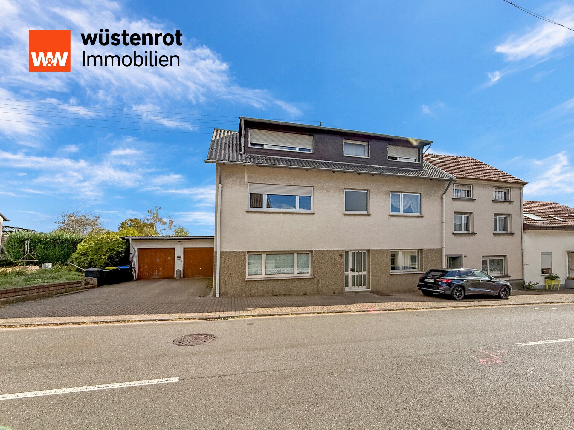 Immobilienangebot - Schwalbach - Alle - Zwei verbundene Mehrfamilienhäuser mit Baugrundstück – vielseitiges Entwicklungspotenzial