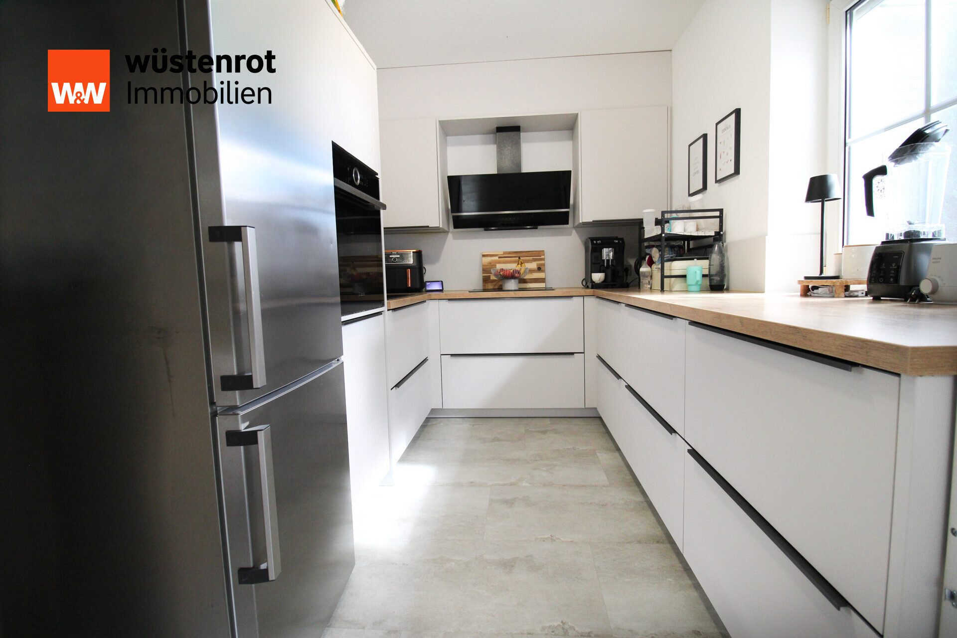 Immobilienangebot - Versmold - Alle - Wohnen wie in einer Doppelhaushälfte – großzügige Maisonettewohnung mit eigenem Garten in Versmold