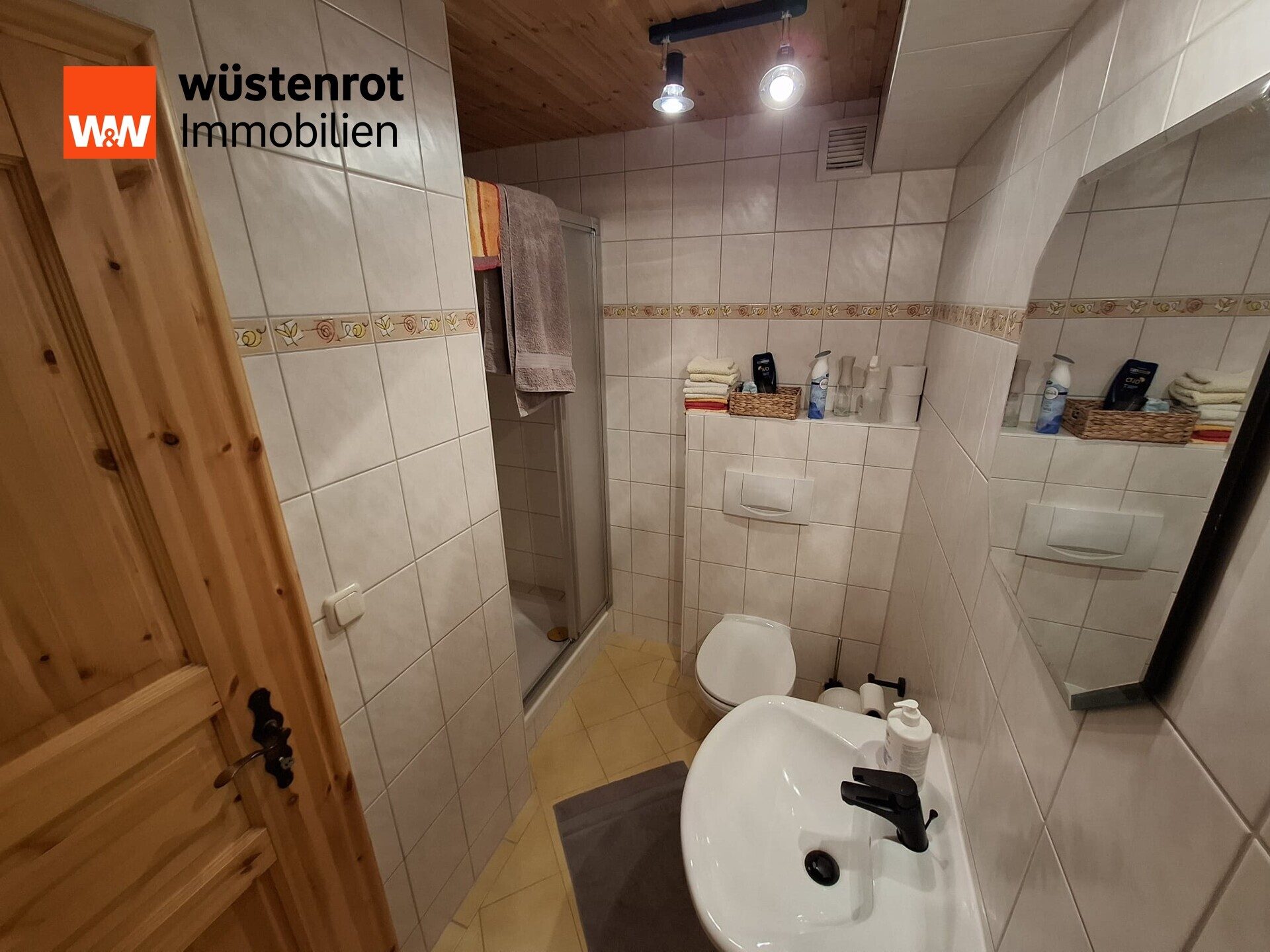 Immobilienangebot - Jatznick - Alle - Ein Zuhause mit Charakter – exklusives Holzhaus inkl. Sauna mit Traumgarten und besonderem Ambiente