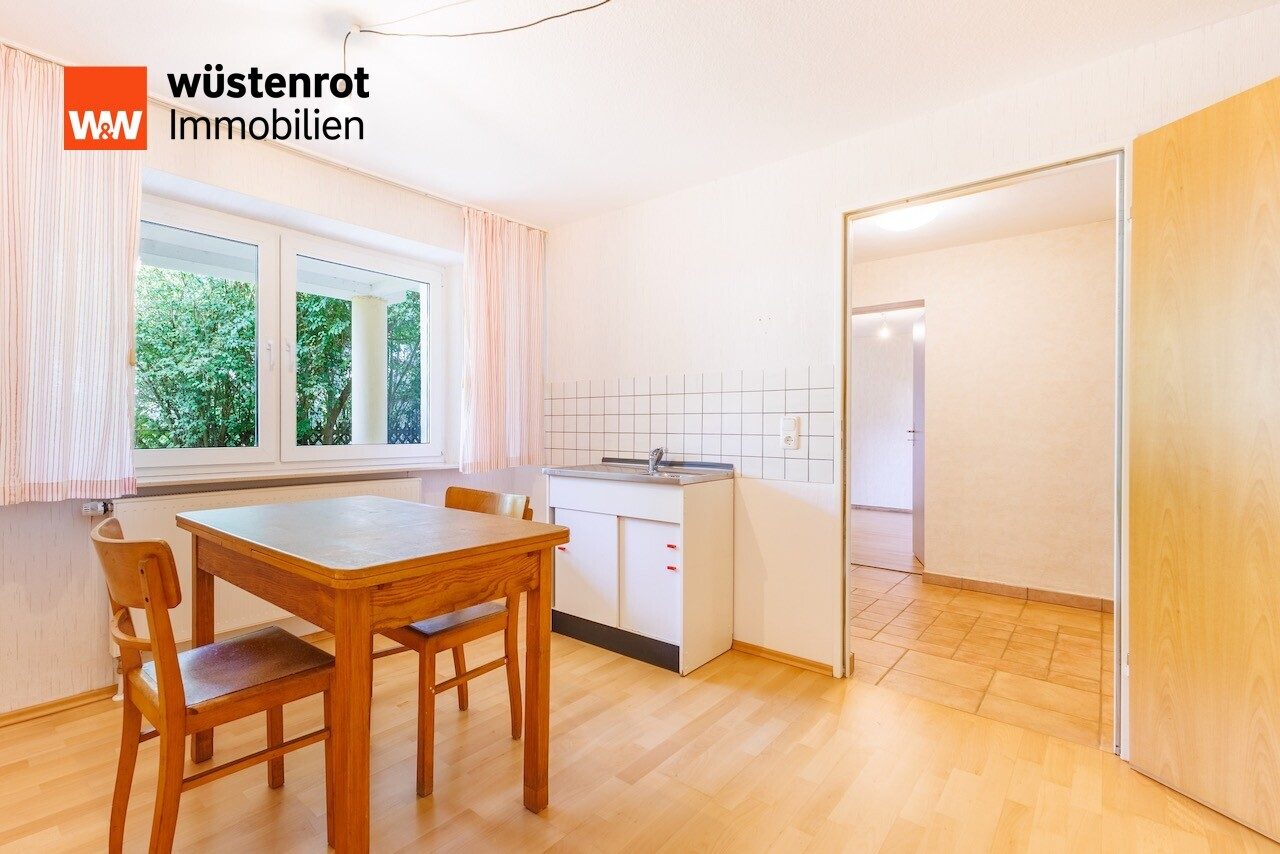 Immobilienangebot - Kaufungen - Alle - +++ Viel Platz! 2 FH mit Einliegerwohnung, großem Garagengebäude und Carport in beliebter Lage +++