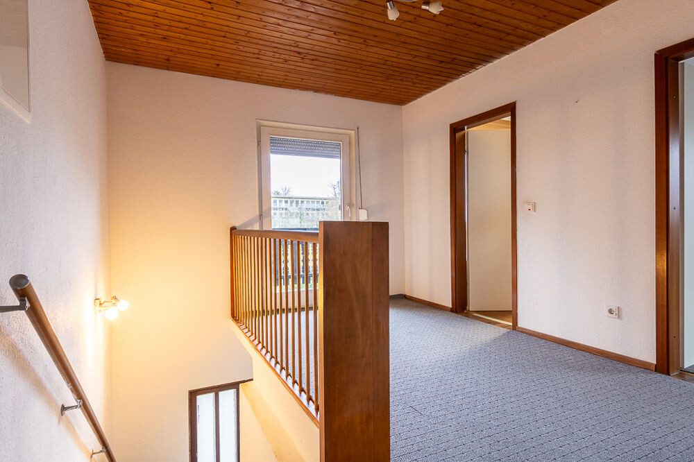 Immobilienangebot - Trier - Alle - Kapitalanlage in Trier: Mehrfamilienhaus mit 3 Wohnungen, 2 Garagen & Einzelgrundbüchern