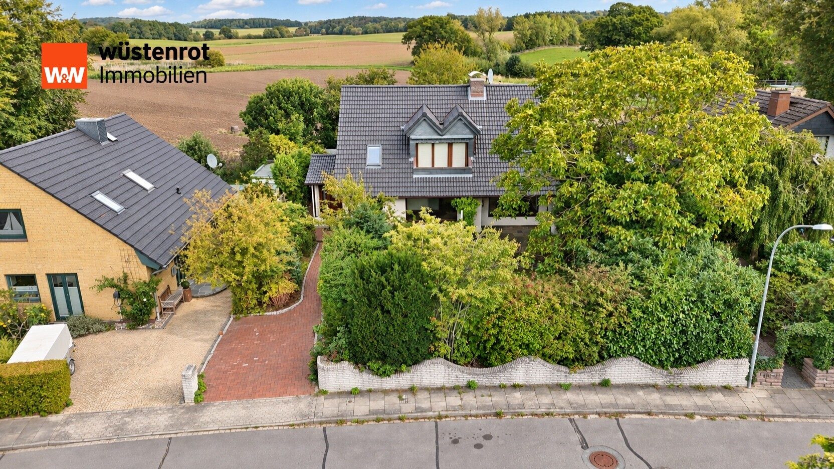 Immobilienangebot - Schönkirchen / Flüggendorf - Alle - Feldrandlage und traumhafter Ausblick - Charmantes EFH in Flüggendorf