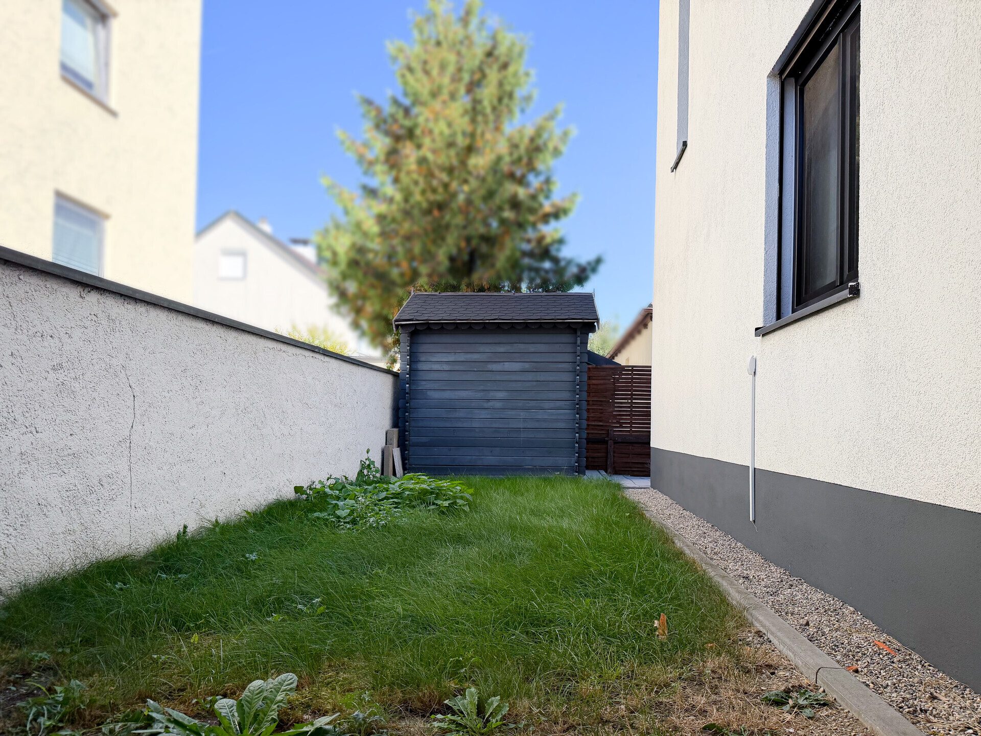 Immobilienangebot - Ingolstadt - Alle - Mehr als eine Wohnung: Großzügiges Wohnen auf zwei Ebenen mit eigenem Garten