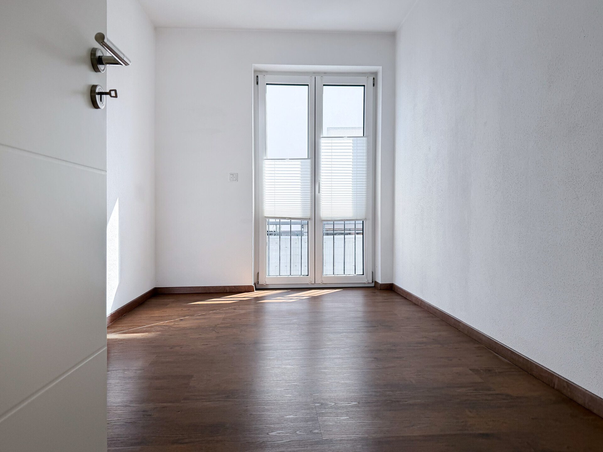 Immobilienangebot - Ingolstadt - Alle - Mehr als eine Wohnung: Großzügiges Wohnen auf zwei Ebenen mit eigenem Garten