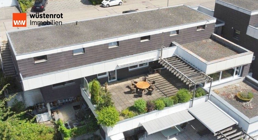 Immobilienangebot - Aalen - Alle - Traumhafter Ausblick! Terrassenhaus/ Penthouse mit 2 Garagen und 2 separaten Eingängen