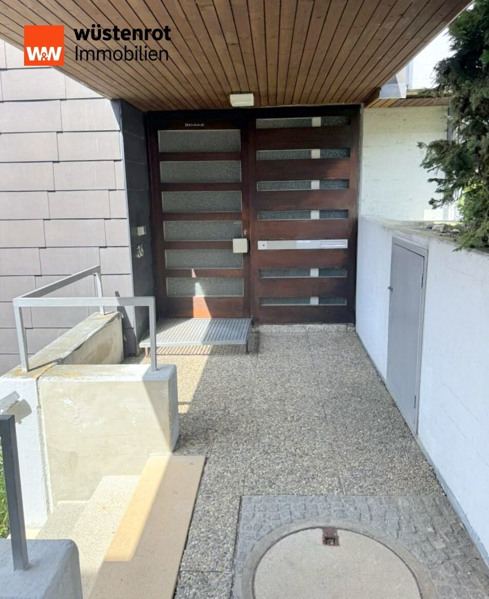 Immobilienangebot - Aalen - Alle - Traumhafter Ausblick! Terrassenwohnung/ Penthouse mit 2 Garagen und 2 separaten Eingängen