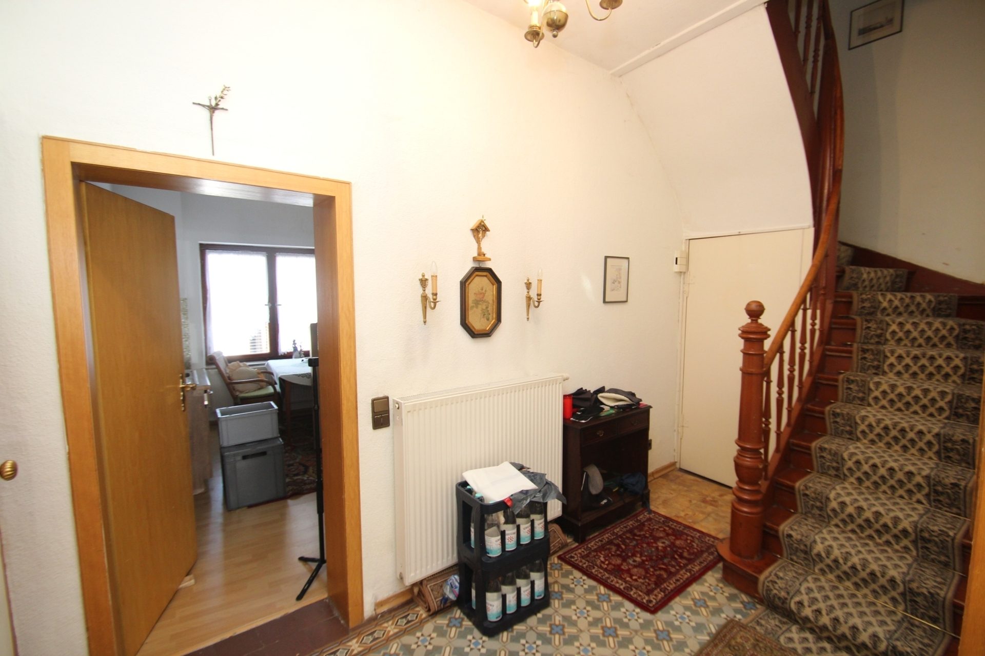 Immobilienangebot - Bonn - Alle - Mit 3D: Reihenmittelhaus mit viel Potenzial, 8 Zimmern & ca. 400 m² Grundstück in Bonn-Lannesdorf