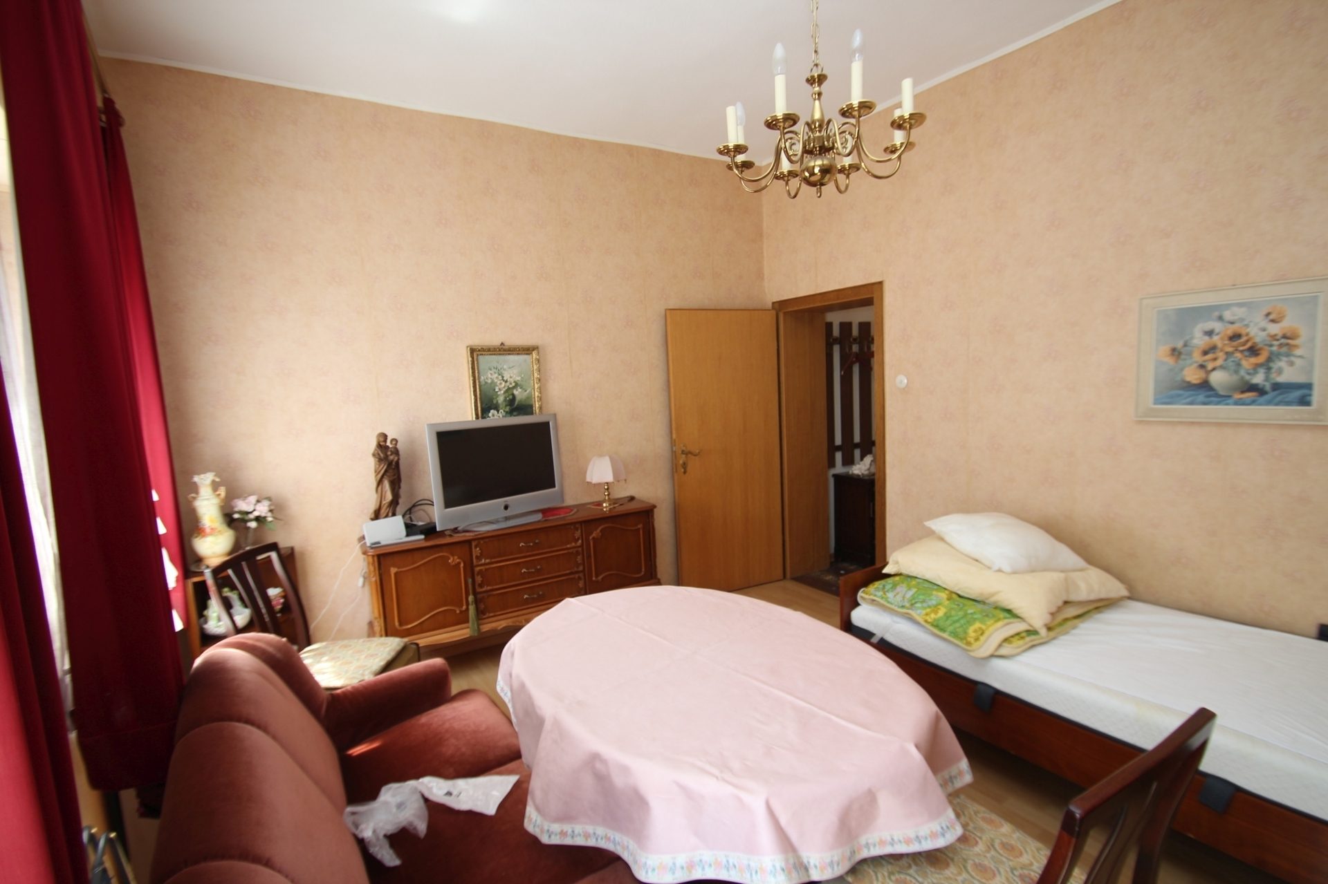 Immobilienangebot - Bonn - Alle - Mit 3D: Reihenmittelhaus mit viel Potenzial, 8 Zimmern & ca. 400 m² Grundstück in Bonn-Lannesdorf
