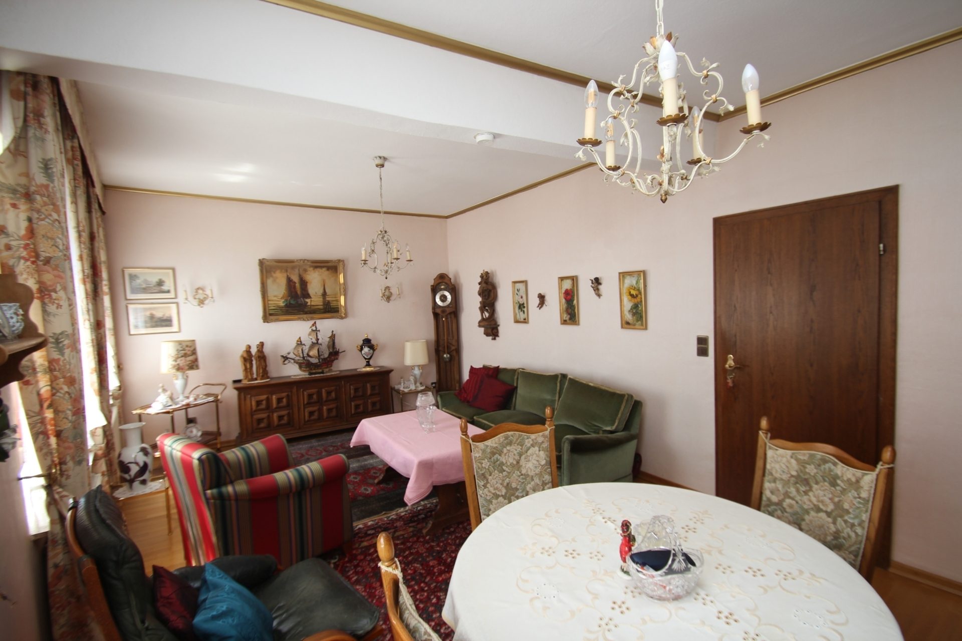 Immobilienangebot - Bonn - Alle - Mit 3D: Reihenmittelhaus mit viel Potenzial, 8 Zimmern & ca. 400 m² Grundstück in Bonn-Lannesdorf