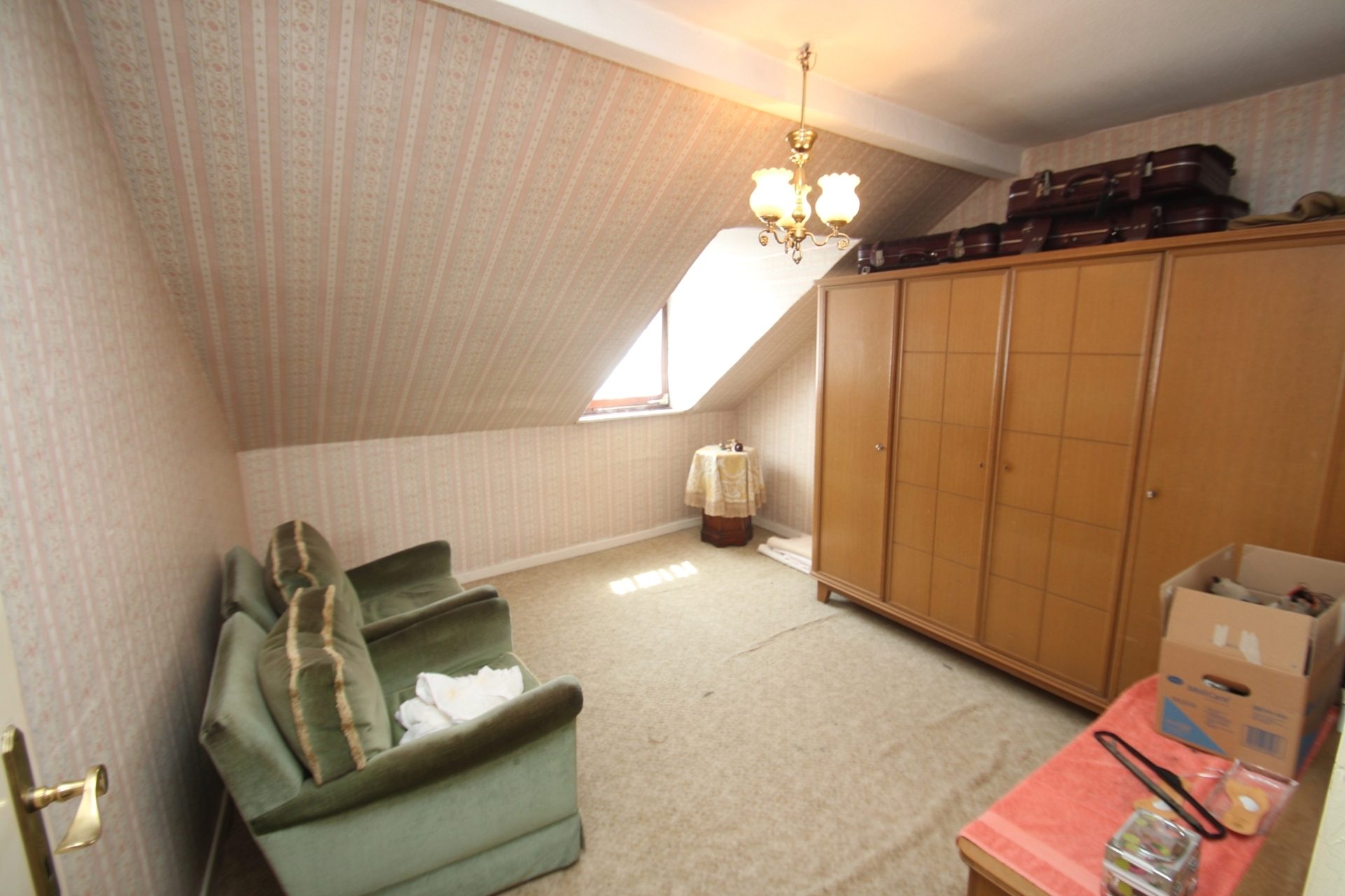 Immobilienangebot - Bonn - Alle - Mit 3D: Reihenmittelhaus mit viel Potenzial, 8 Zimmern & ca. 400 m² Grundstück in Bonn-Lannesdorf