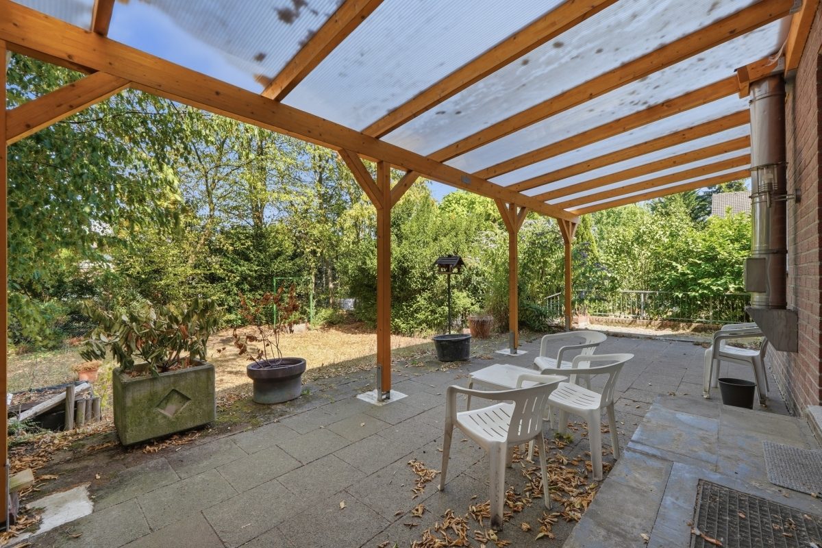 Immobilienangebot - Frechen - Alle - Mit 3D: Viel Platz- Zweifamilienhaus mit Garten in Frechen-Habbelrath!