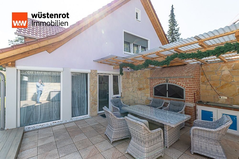 Immobilienangebot - Geretsried - Alle - Renoviertes Juwel in Geretsried in top Lage und Zustand. Ihr bezugsfertiges Traumhaus! Grund 622 m².