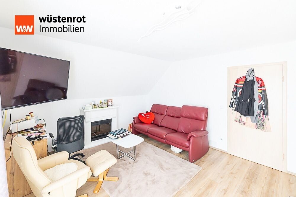 Immobilienangebot - Geretsried - Alle - Renoviertes Juwel in Geretsried in top Lage und Zustand. Ihr bezugsfertiges Traumhaus! Grund 622 m².