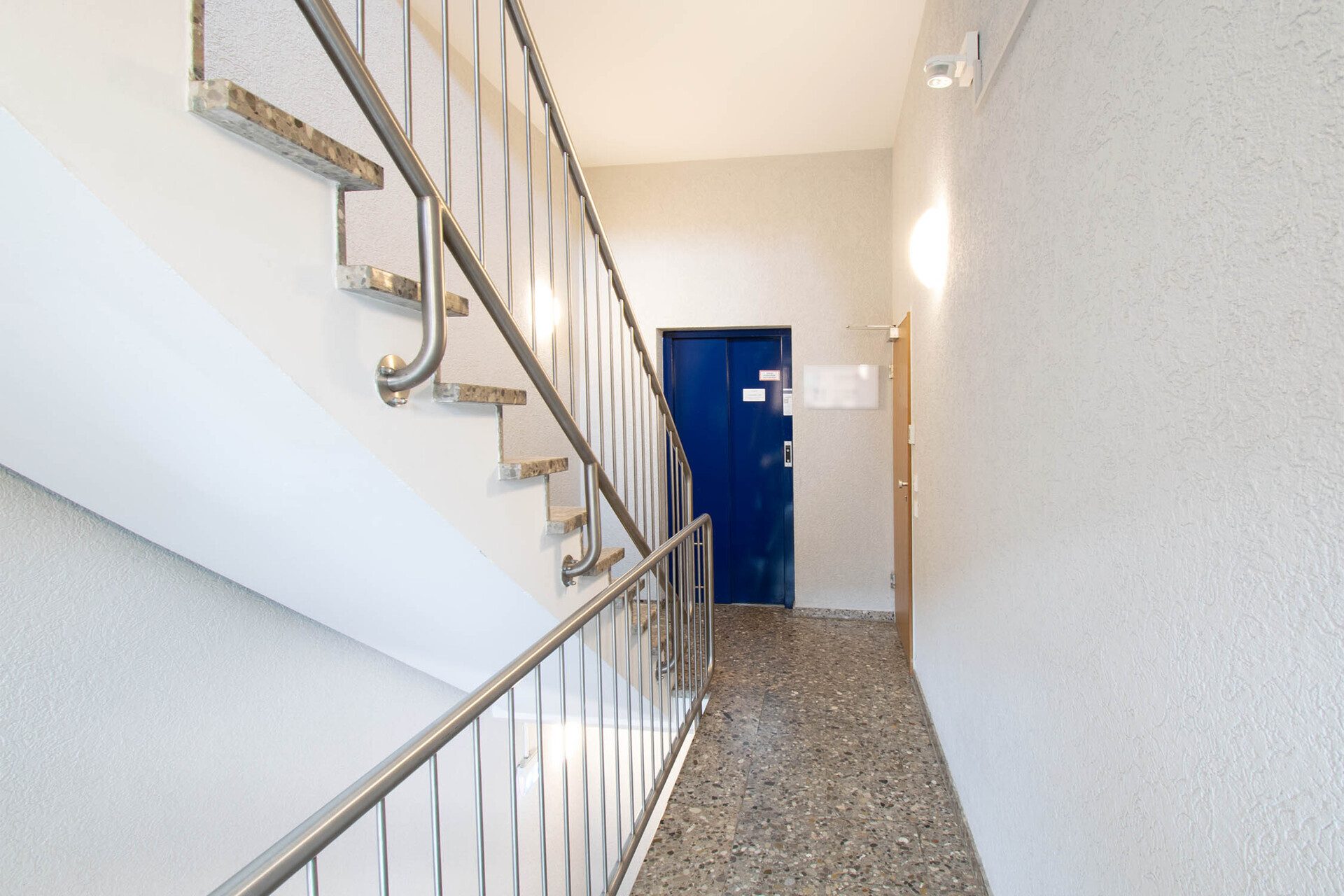 Immobilienangebot - Bietigheim-Bissingen - Alle - Attraktives und Rentables Wohn- und Geschäftshaus in zentraler Lage von Bissingen