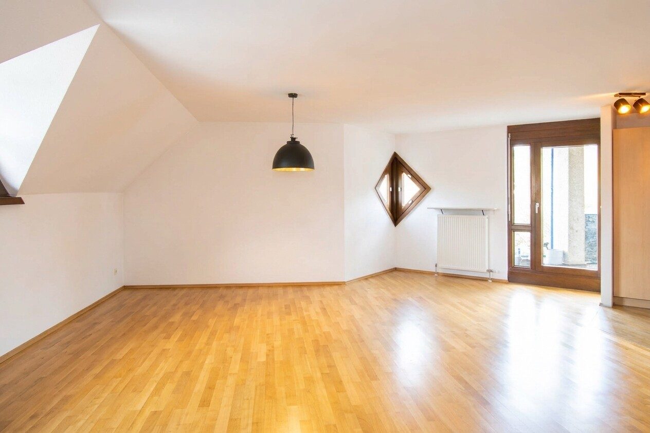 Immobilienangebot - Bietigheim-Bissingen - Alle - Attraktives und Rentables Wohn- und Geschäftshaus in zentraler Lage von Bissingen