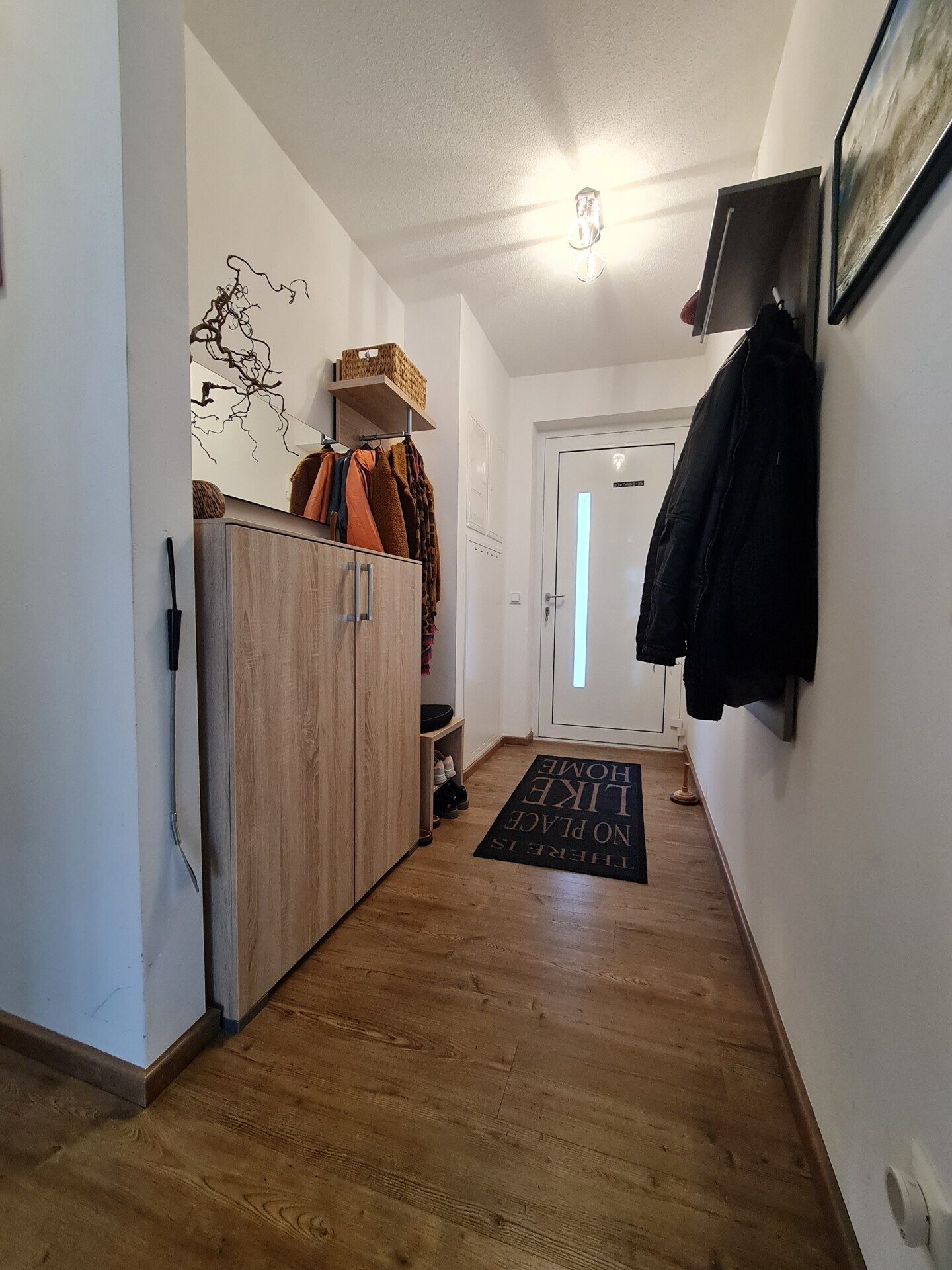 Immobilienangebot - Simbach - Alle - Tür auf - Herz rein!
Tolle, neuwertige 3-Zimmer-ETW (EG) super Lage, mega Terrasse und Garten, EBK..