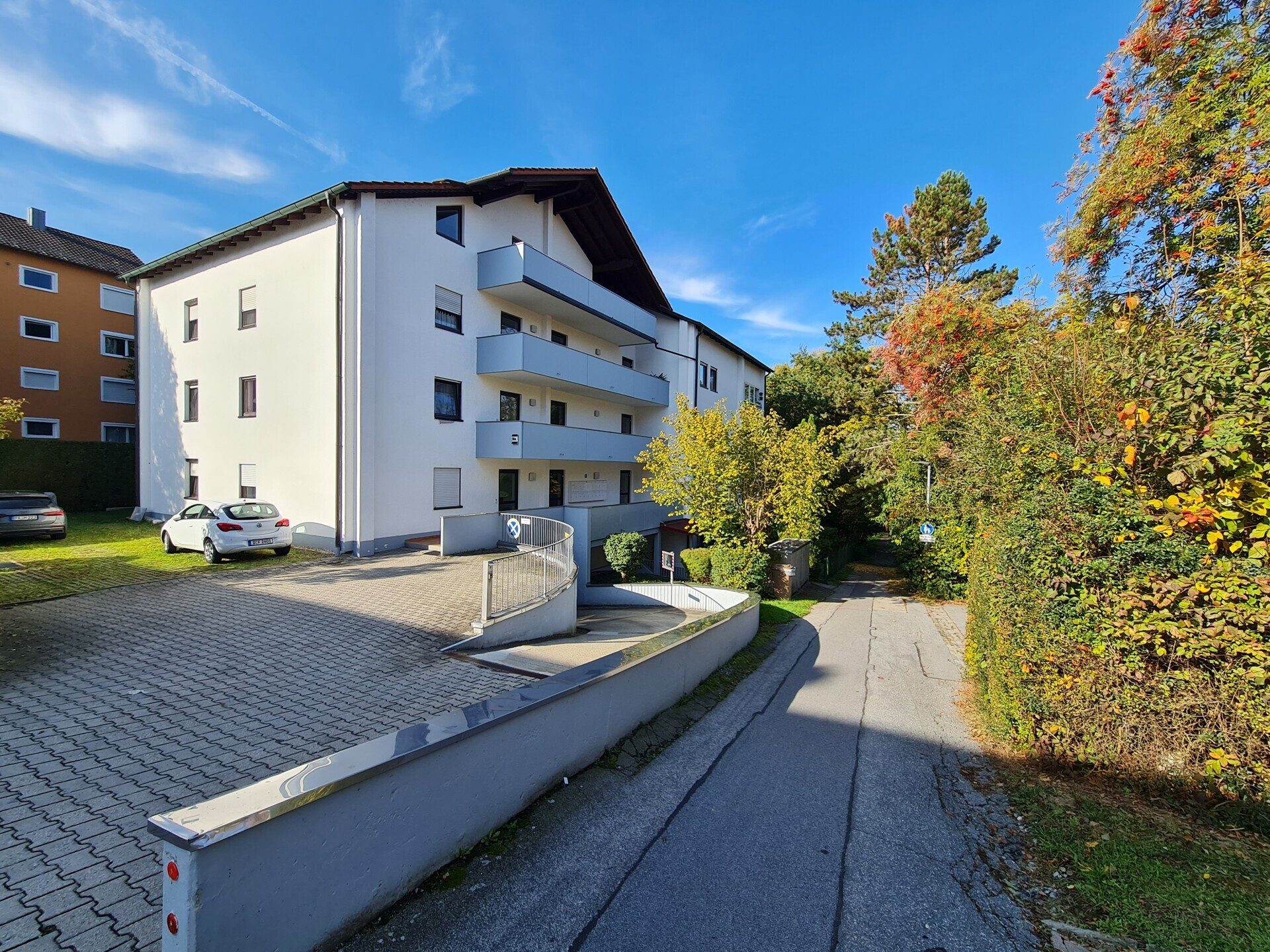 Immobilienangebot - Passau - Alle - Gepflegt, hell, zentral - Eigentum in bester Lage! 3-Zimmer-Wohnung mit terrasenähnlichen Balkonen.