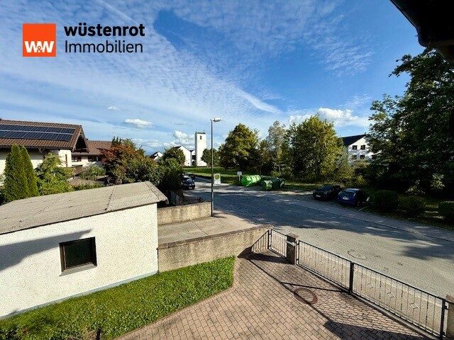 Immobilienangebot - Bruckmühl - Alle - Sanierungsobjekt für Handwerker: 3,5- bis 4-Zimmer-Wohnung mit ca. 110 m² Wohnfläche in Bruckmühl!