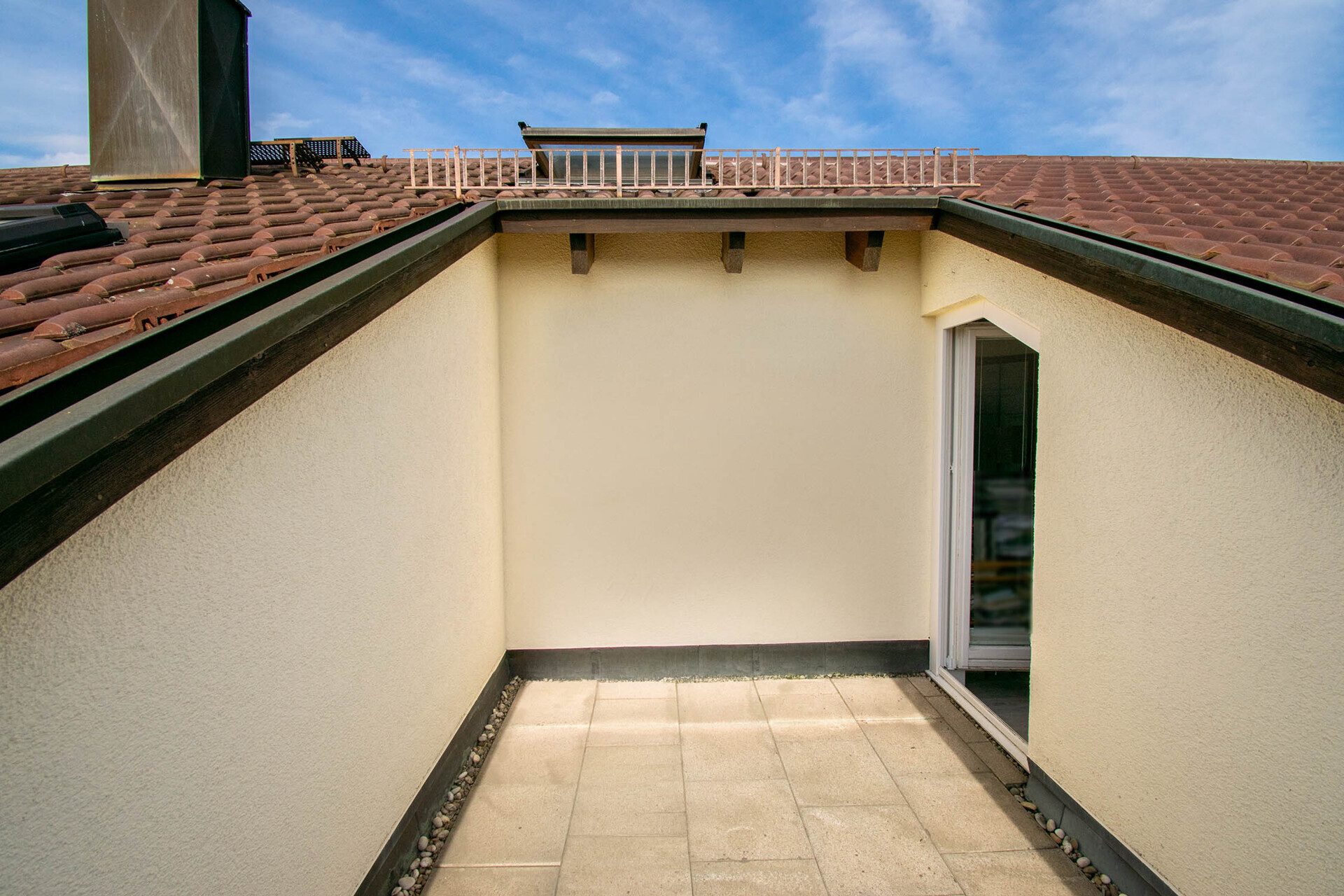 Immobilienangebot - Vaihingen/Enz - Alle - Fit für die Zukunft, 
Tolle 2 Zimmerdachgeschosswohnung mit TG-Stellplatz als Kapitalanlage