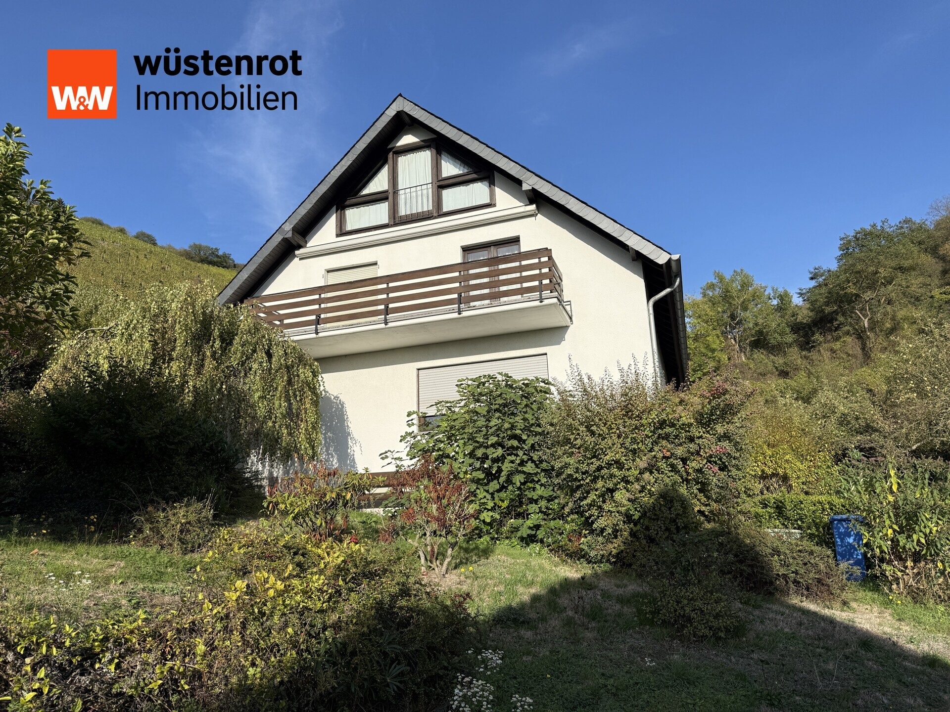 Immobilienangebot - Leutesdorf - Alle - Wohnen in den Weinbergen von Leutesdorf! Einfamilienhaus mit schönem Grundstück inmitten der Weinberge!