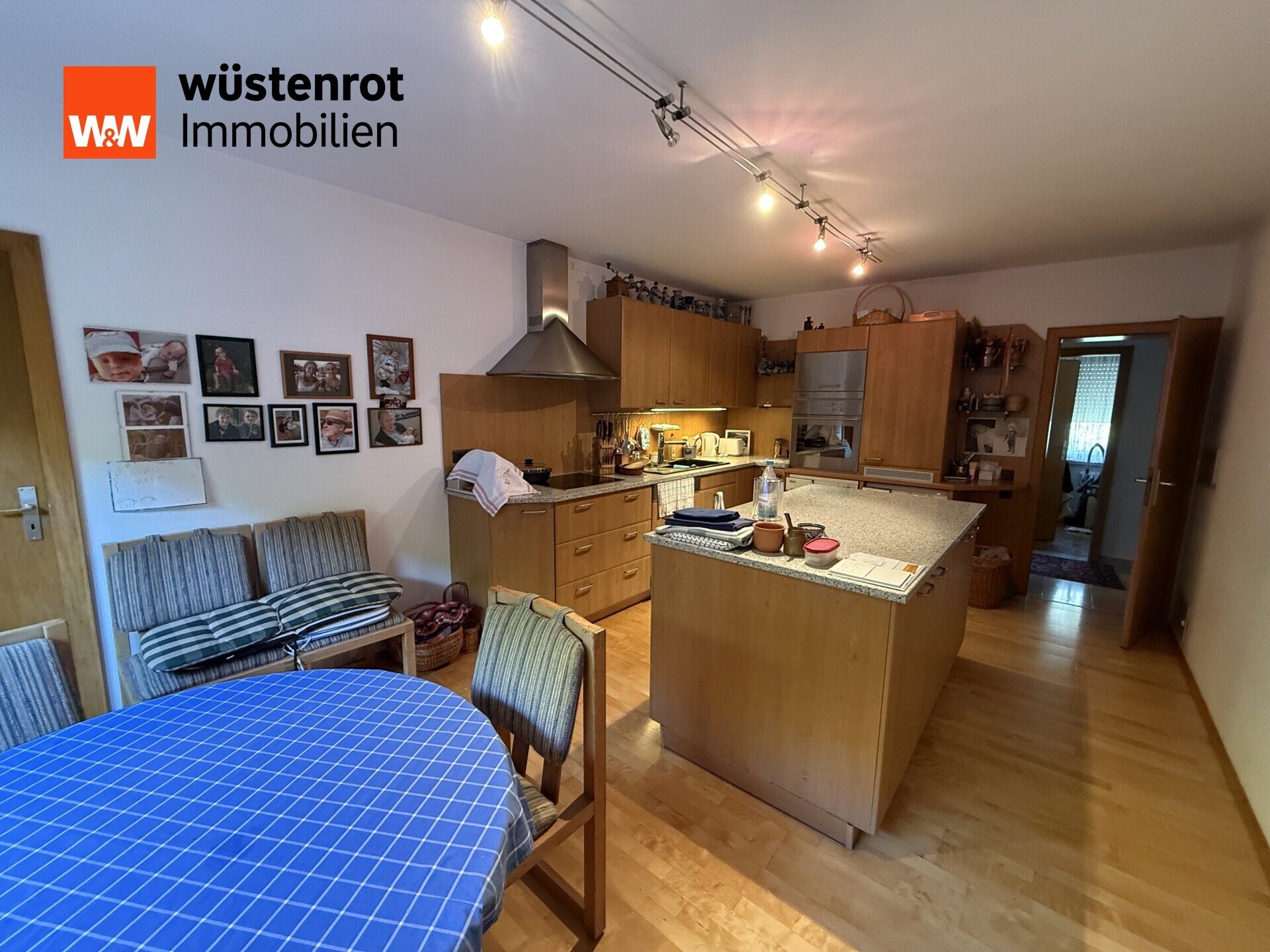 Immobilienangebot - Leutesdorf - Alle - Wohnen in den Weinbergen von Leutesdorf! Einfamilienhaus mit schönem Grundstück inmitten der Weinberge!