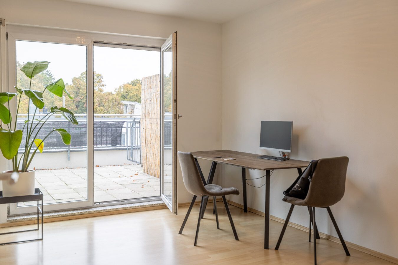Immobilienangebot - Augsburg - Alle - Augsburg von oben – gemütliche Dachgeschosswohnung mit besonderem Charme