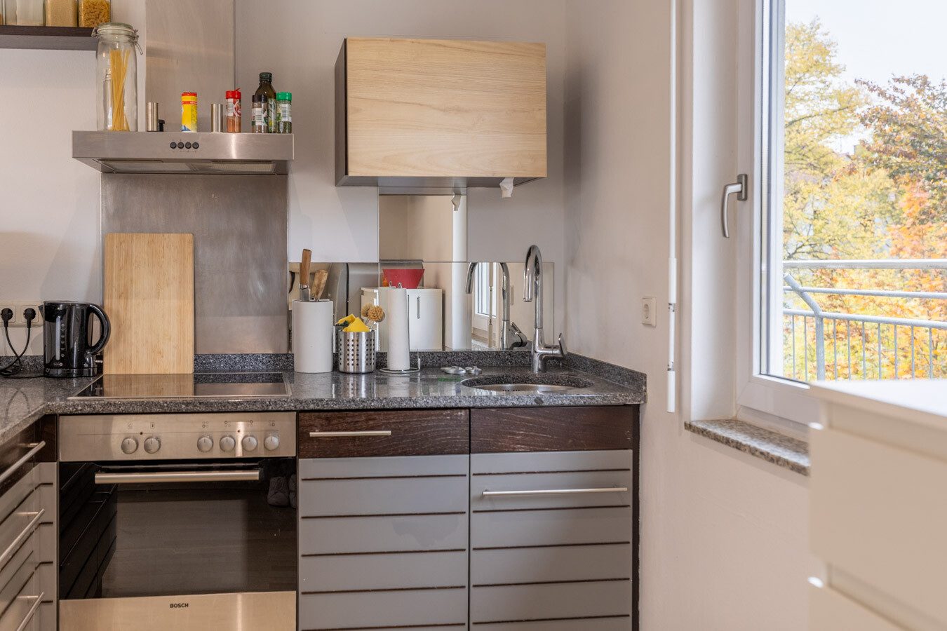 Immobilienangebot - Augsburg - Alle - Augsburg von oben – gemütliche Dachgeschosswohnung mit besonderem Charme
