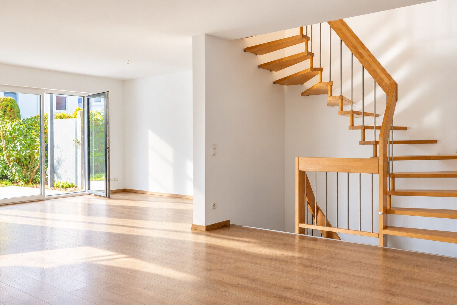 Immobilienangebot - Wolfratshausen - Alle - Modernes Familienheim im Herzen von Wolfratshausen – 6 Zimmer, offener Wohnessbereich und Vollkeller