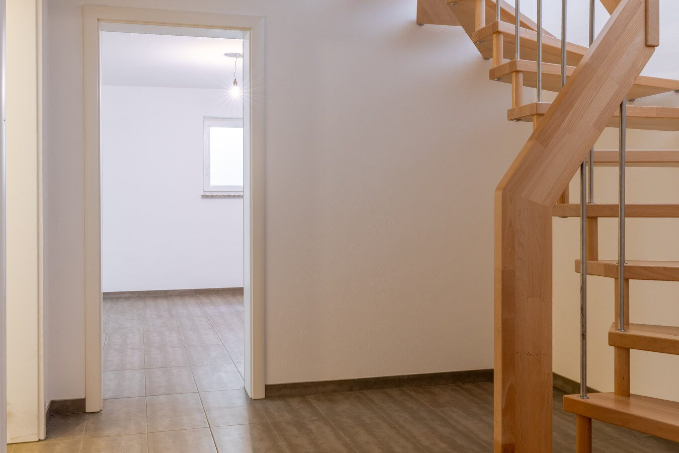 Immobilienangebot - Wolfratshausen - Alle - Modernes Familienheim im Herzen von Wolfratshausen – 6 Zimmer, offener Wohnessbereich und Vollkeller