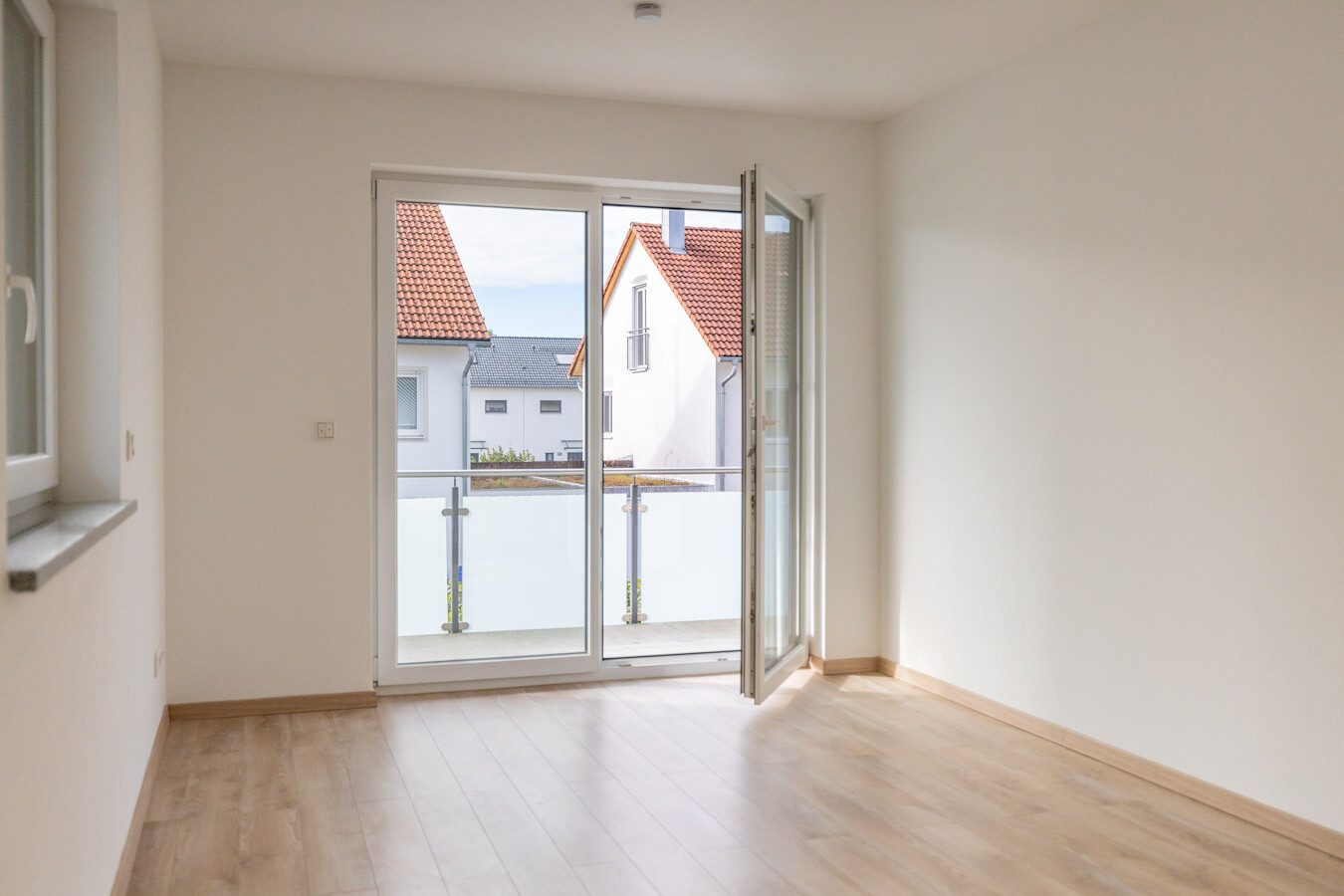 Immobilienangebot - Wolfratshausen - Alle - Modernes Familienheim im Herzen von Wolfratshausen – 6 Zimmer, offener Wohnessbereich und Vollkeller