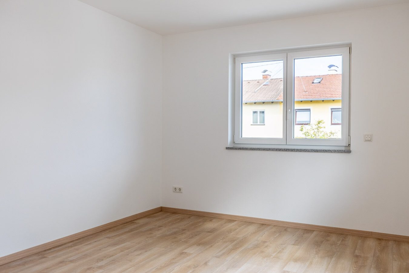 Immobilienangebot - Wolfratshausen - Alle - Modernes Familienheim im Herzen von Wolfratshausen – 6 Zimmer, offener Wohnessbereich und Vollkeller
