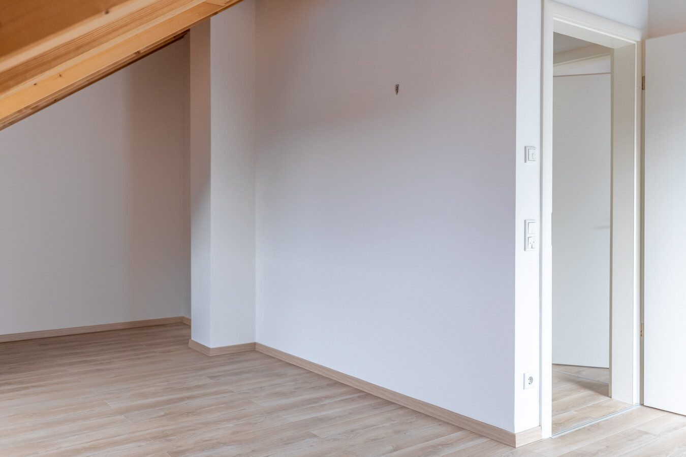 Immobilienangebot - Wolfratshausen - Alle - Modernes Familienheim im Herzen von Wolfratshausen – 6 Zimmer, offener Wohnessbereich und Vollkeller