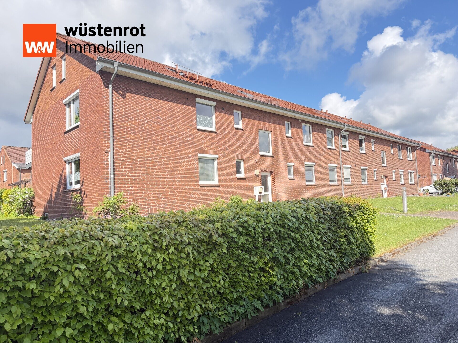 Immobilienangebot - Flensburg - Alle - Modernes Zuhause mit viel Wohnkomfort, sonnigem Westbalkon und ausgebautem Dachgeschoss in Flensburg